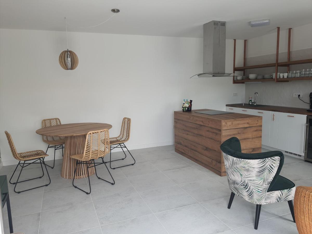 Apartments Krista メドヴェヤ エクステリア 写真