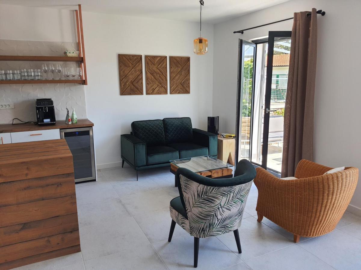 Apartments Krista メドヴェヤ エクステリア 写真