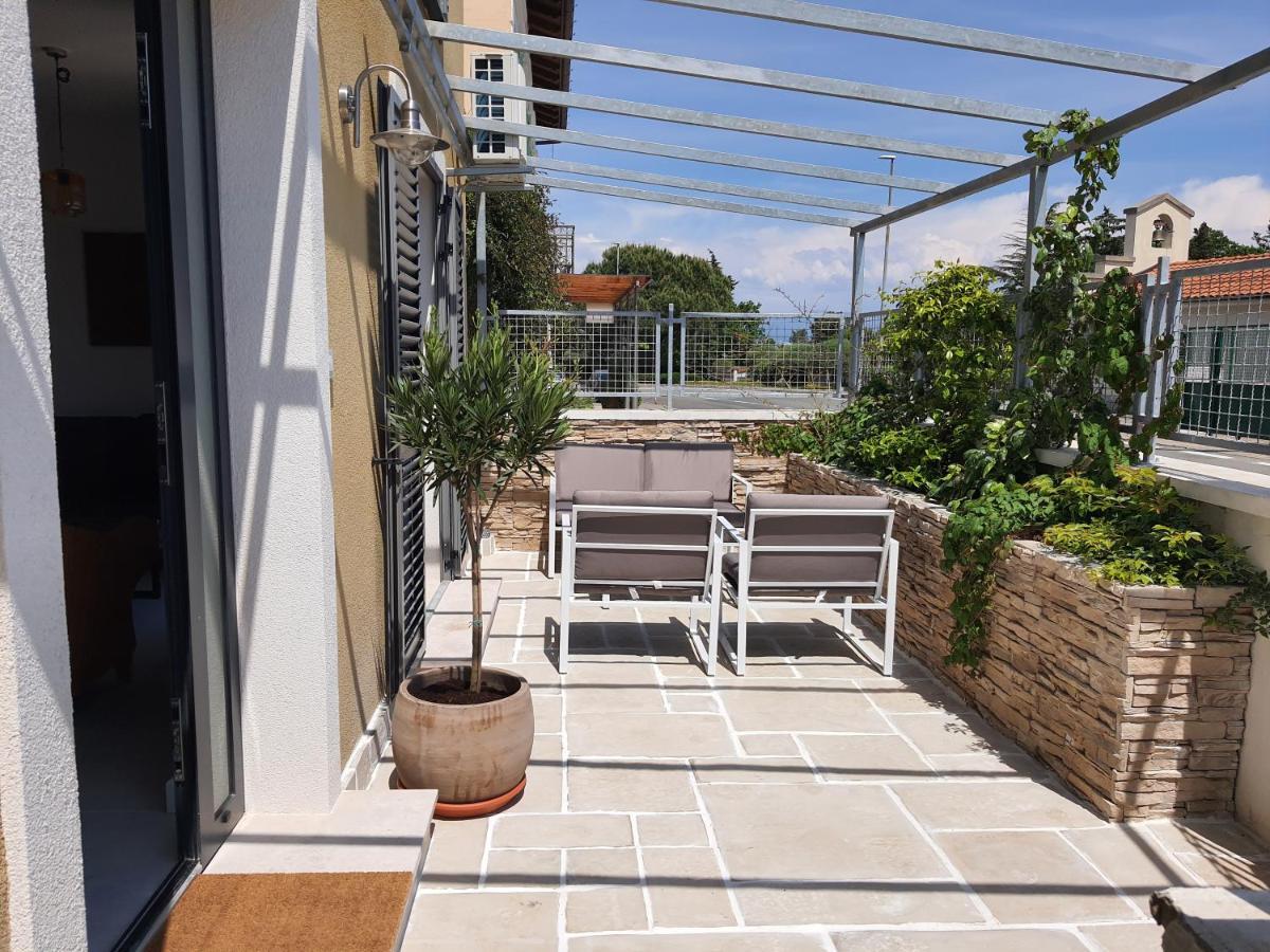 Apartments Krista メドヴェヤ エクステリア 写真